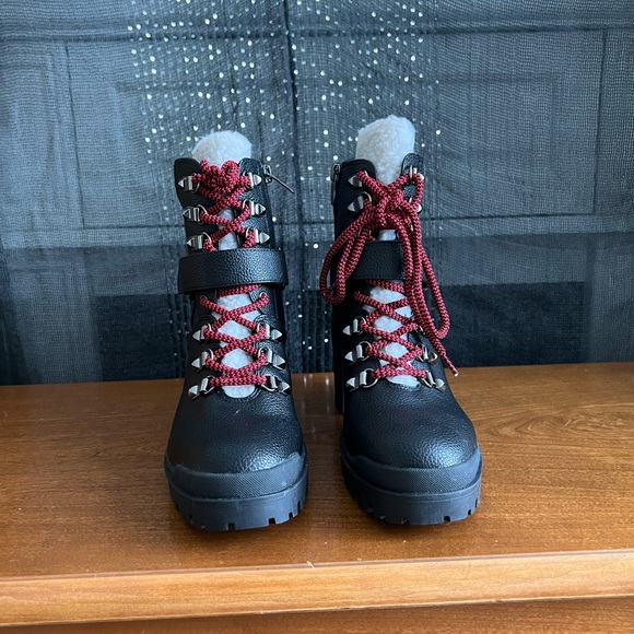 MARC FISHER NATURE HEELED HIKER BOOTIE - Picture 4 of 7